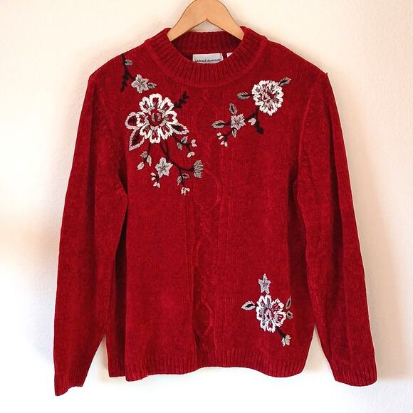 Alfred Dunner vintage chenille red sweater with embroidered flowers - Picture 1 of 4